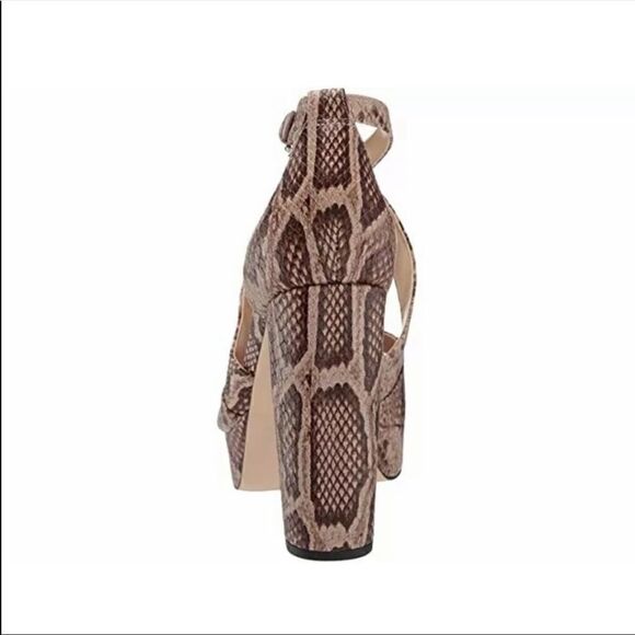 Michael KORS Lorene Leather Platform Sandal - Picture 4 of 12